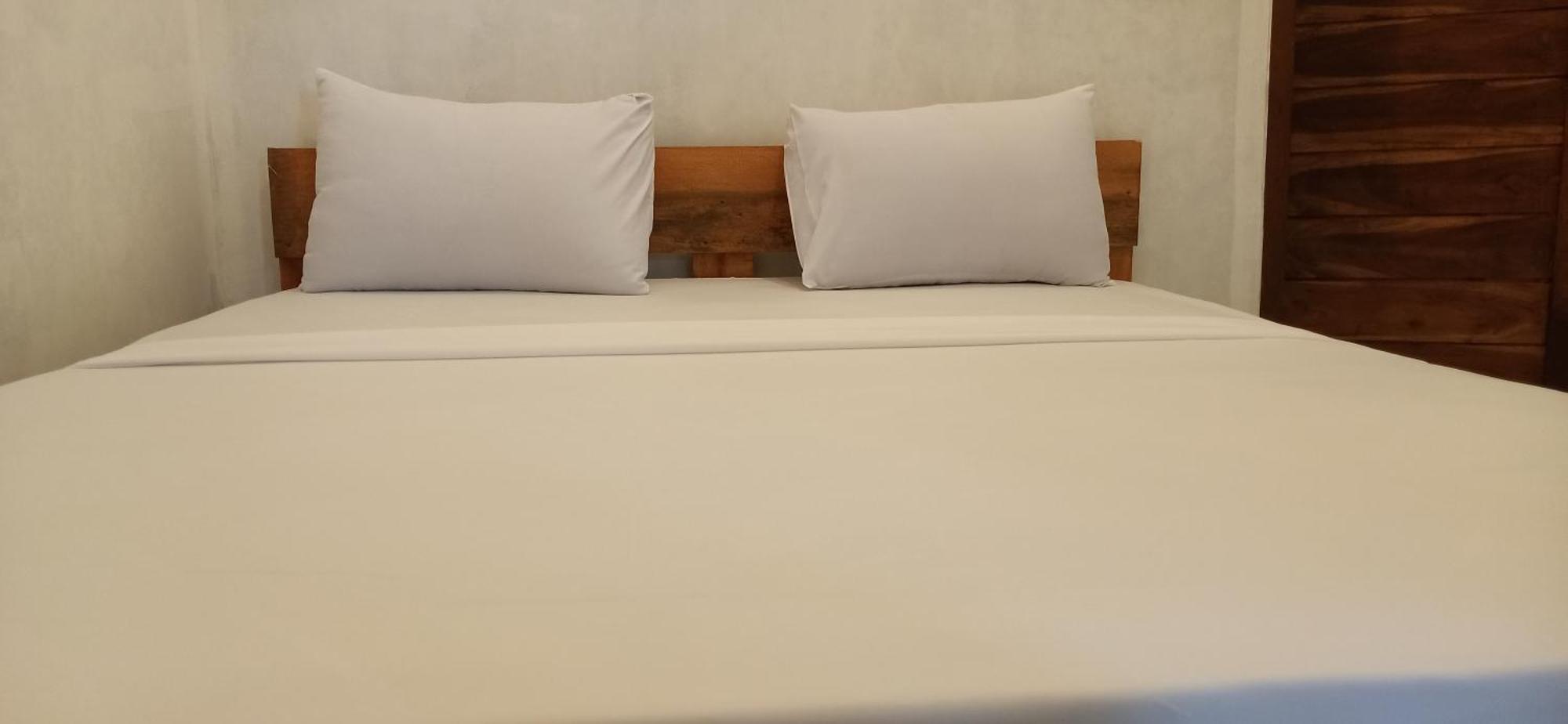 Bayan Exotic Homestay Senaru Buitenkant foto