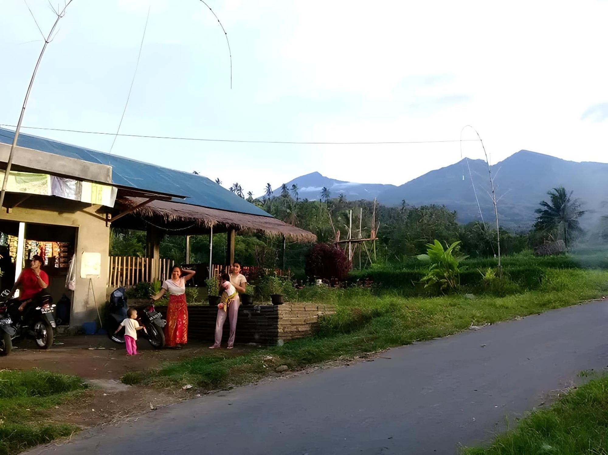 Bayan Exotic Homestay Senaru Buitenkant foto