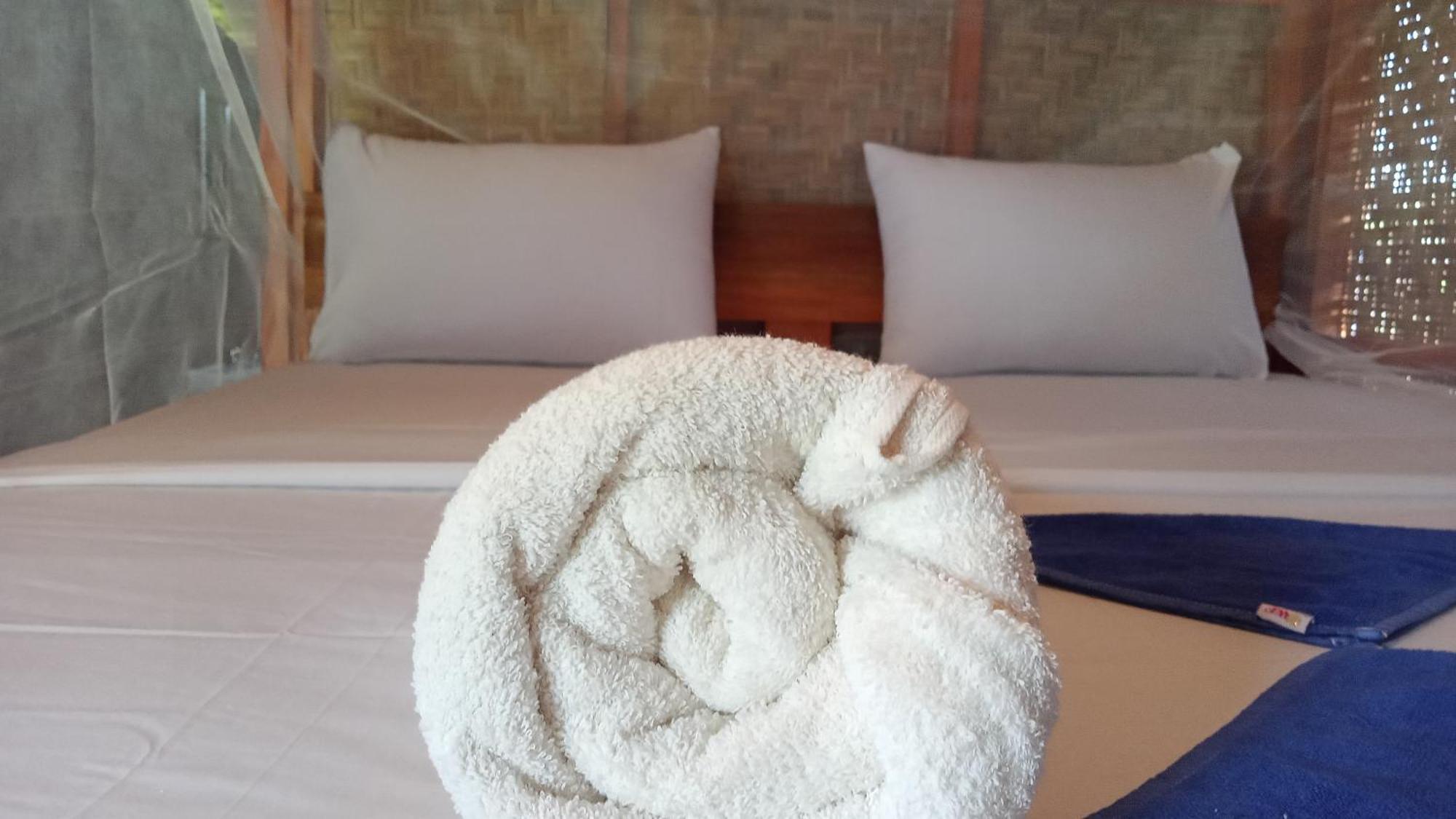 Bayan Exotic Homestay Senaru Buitenkant foto