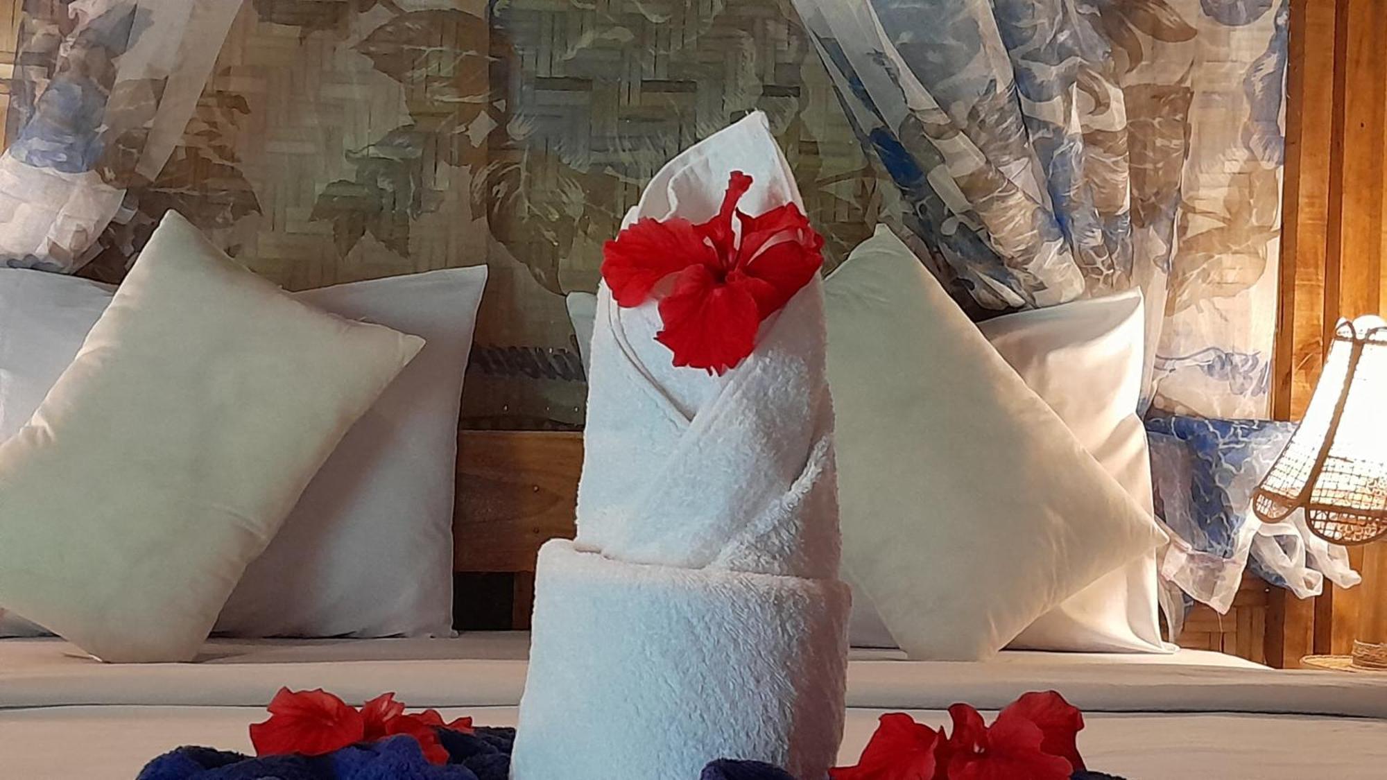 Bayan Exotic Homestay Senaru Buitenkant foto